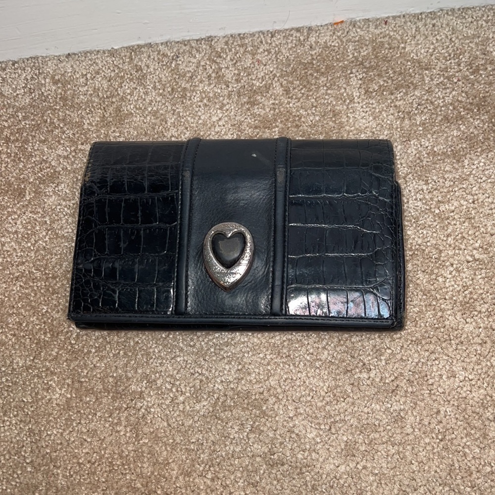 Brighton Black Textured Wallet - Picture 2 of 9